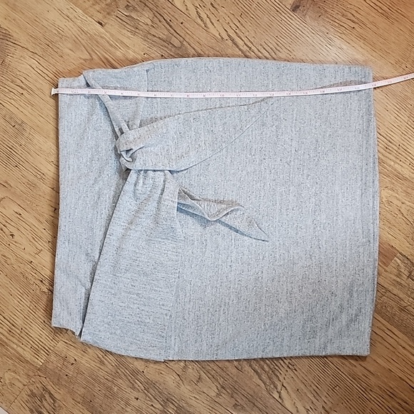 Vero Moda Mini Skirt - Picture 6 of 7